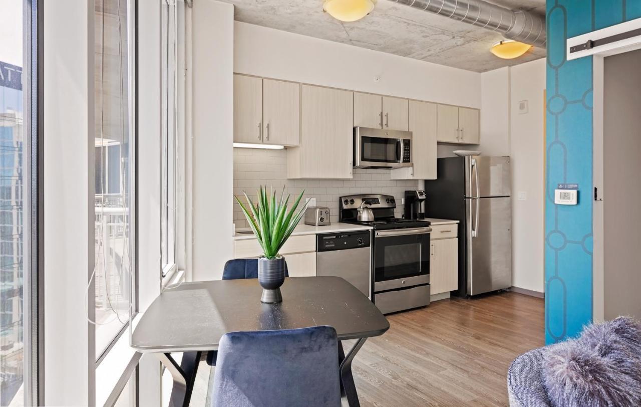 Placemakr Premier Sobro Нашвил Екстериор снимка A kitchen in a typical apartment