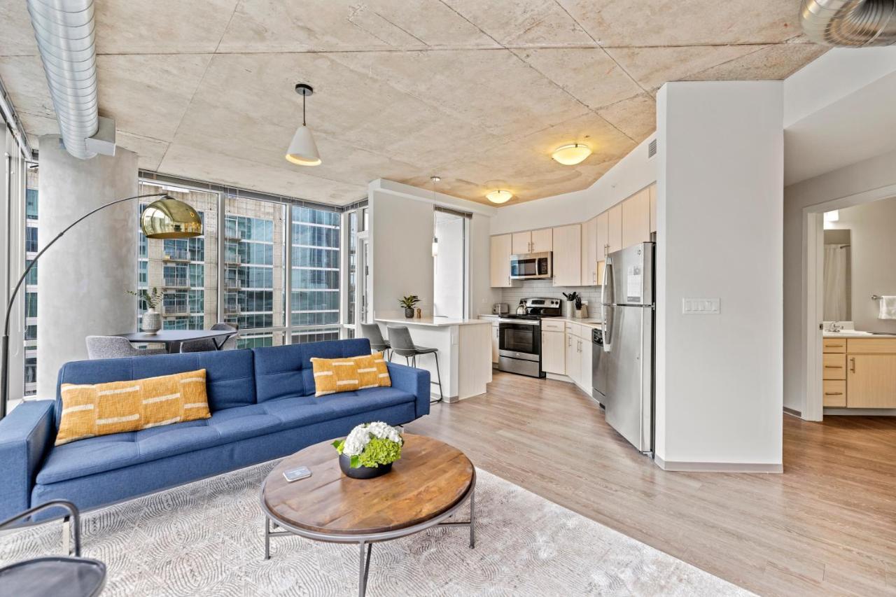 Placemakr Premier Sobro Нашвил Екстериор снимка A staged apartment at 1000M