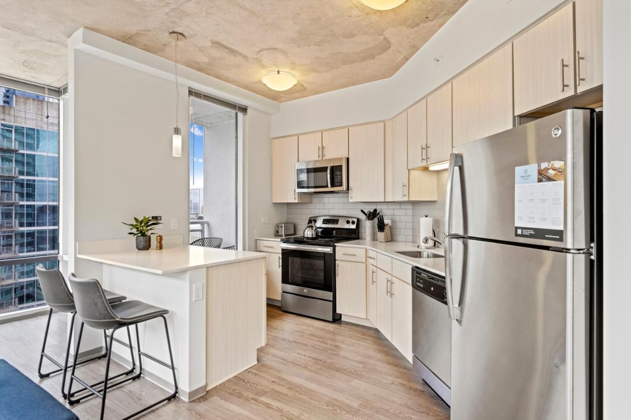 Placemakr Premier Sobro Нашвил Екстериор снимка A kitchen in a typical apartment