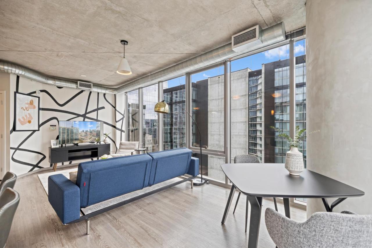 Placemakr Premier Sobro Нашвил Екстериор снимка A staged apartment at 1000M